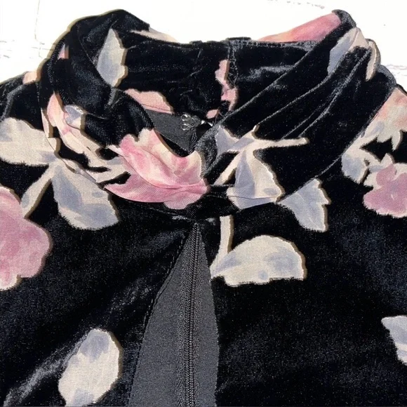 Nanette Lepore Floral Velvet-Like Dress | Soft Luxe Feel | Keyhole Neckline - Picture 7 of 13